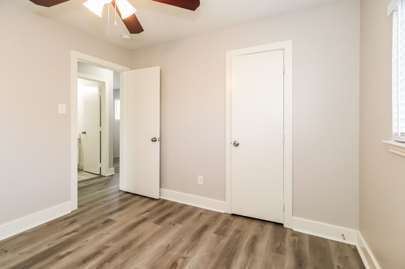 1,855/Mo, 311 Mako Ct Crosby, TX 77532 Bedroom View 2