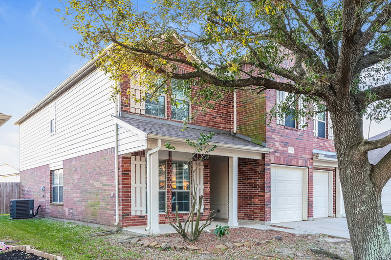 2,170/Mo, 2018 Greensford Ct Houston, TX 77049 Front View