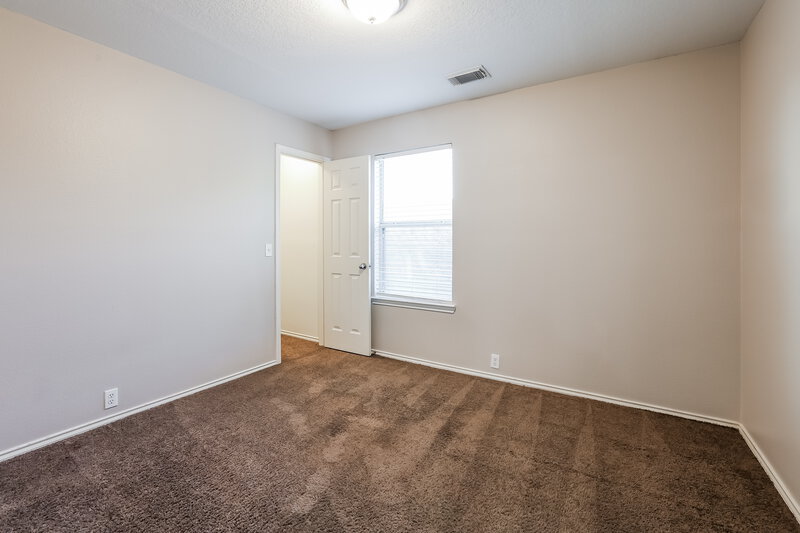 2,170/Mo, 2018 Greensford Ct Houston, TX 77049 Bedroom View 2