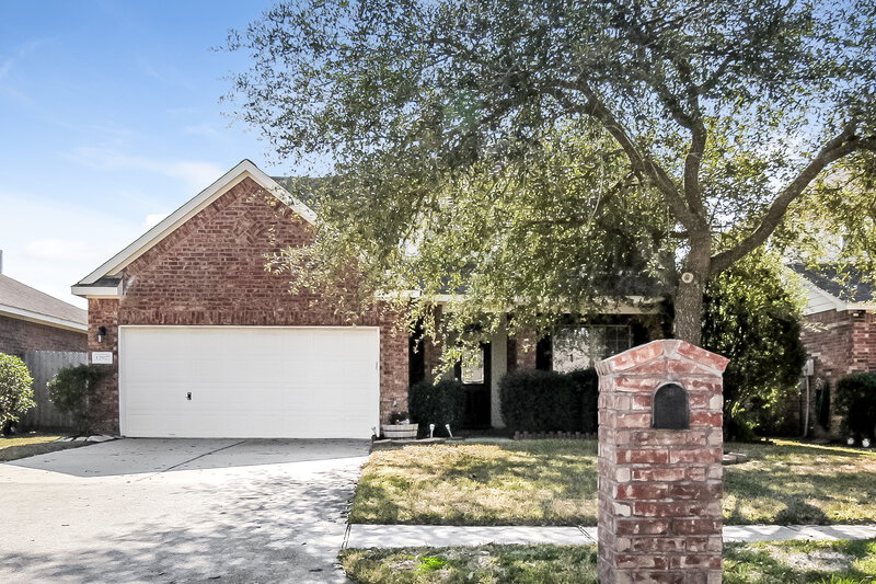 3,570/Mo, 12927 Pine Woods St Tomball, TX 77375 External View