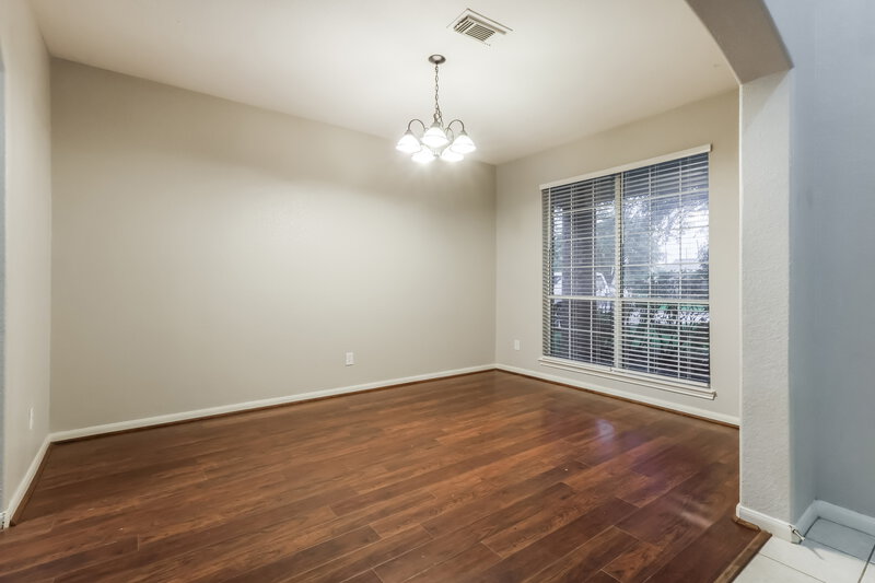 2,220/Mo, 12927 Pine Woods St Tomball, TX 77375 Dining Room View