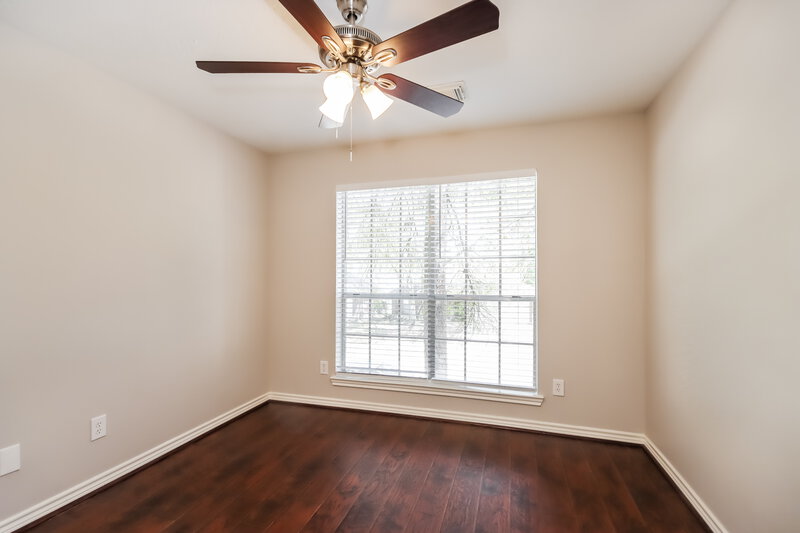 1,995/Mo, 18607 Timbers Dr Humble, TX 77346 Main Bedroom View
