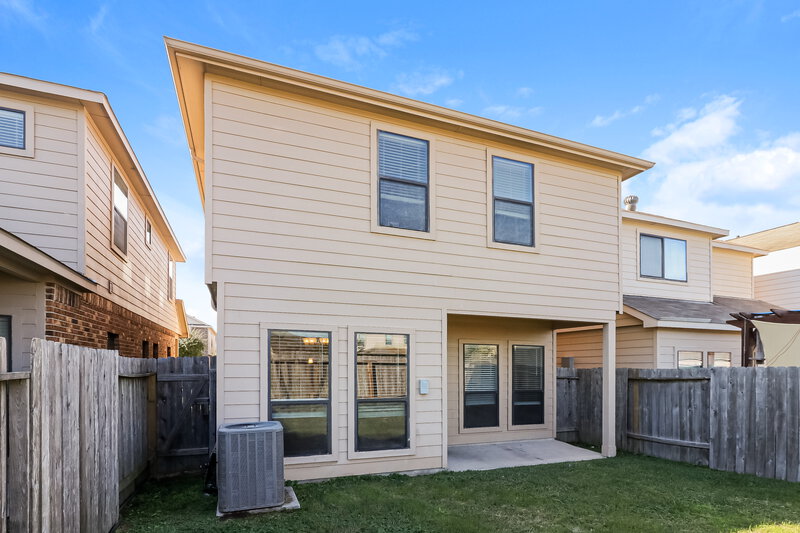 1,870/Mo, 6622 Honey Harvest Ln Houston, TX 77084 Rear View