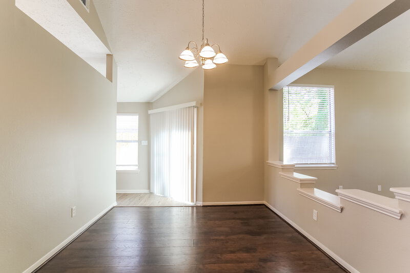 2,125/Mo, 1930 Pincher Creek Dr Spring, TX 77386 Dining Room View