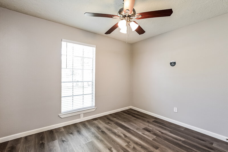 2,305/Mo, 2787 Pinewood Dr League City, TX 77573 Bedroom View 3