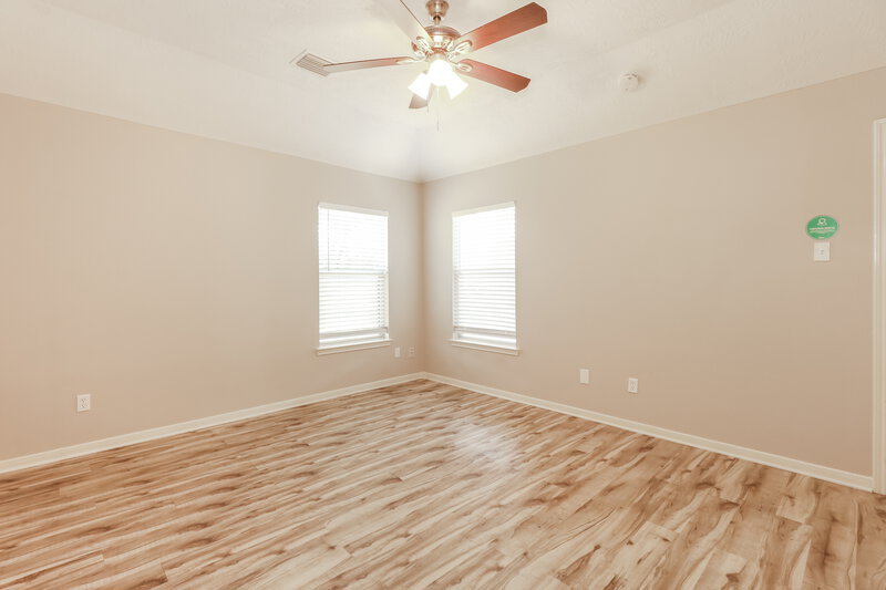 1,880/Mo, 11002 Northam Dr Tomball, TX 77375 Main Bedroom View 2