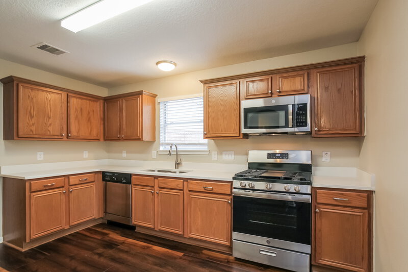 2,435/Mo, 23111 Postwood Oaks Dr Spring, TX 77373 Kitchen View 2