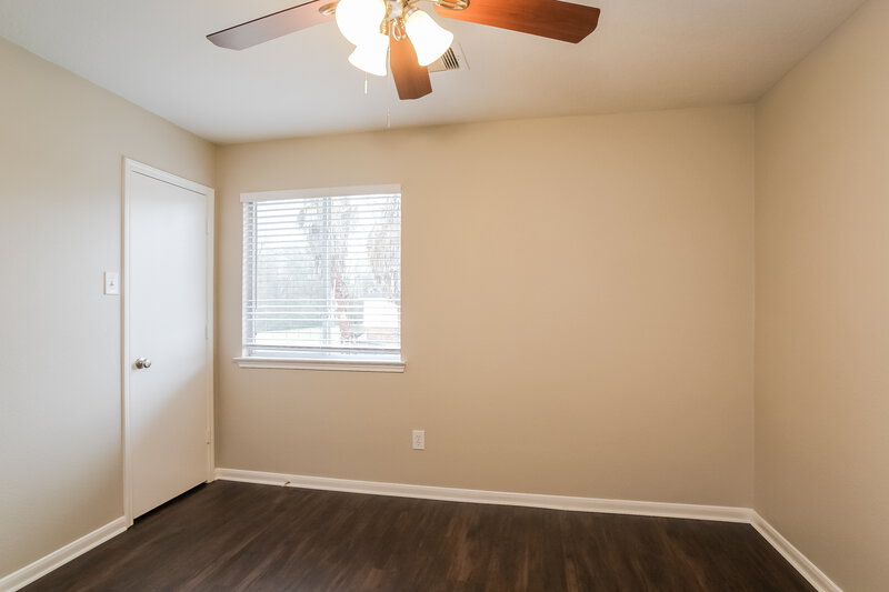 2,435/Mo, 23111 Postwood Oaks Dr Spring, TX 77373 Bedroom View 2