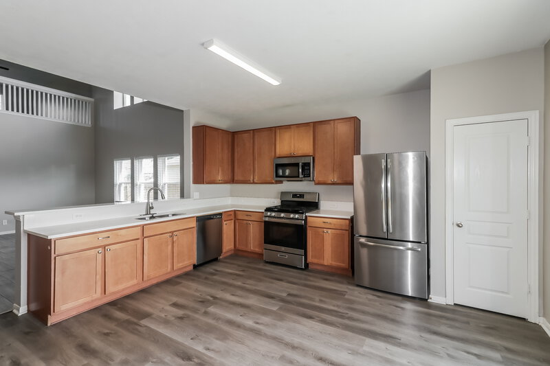 2,165/Mo, 3218 Grand Cane Ln Rosenberg, TX 77471 Kitchen View