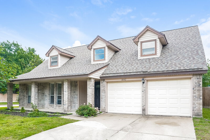 2,190/Mo, 3542 Lindenfield Dr Katy, TX 77449 Front View
