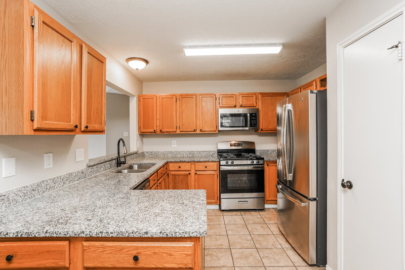 2,190/Mo, 3542 Lindenfield Dr Katy, TX 77449 Kitchen View