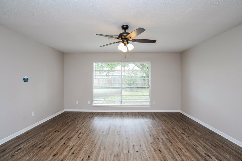 2,190/Mo, 3542 Lindenfield Dr Katy, TX 77449 Main Bedroom View