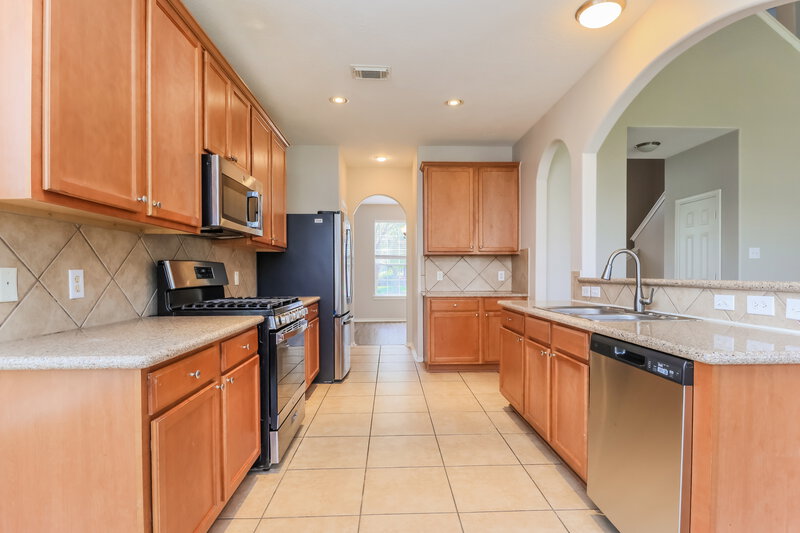 2,090/Mo, 4939 Forest Hurst Dr Spring, TX 77373 Kitchen View