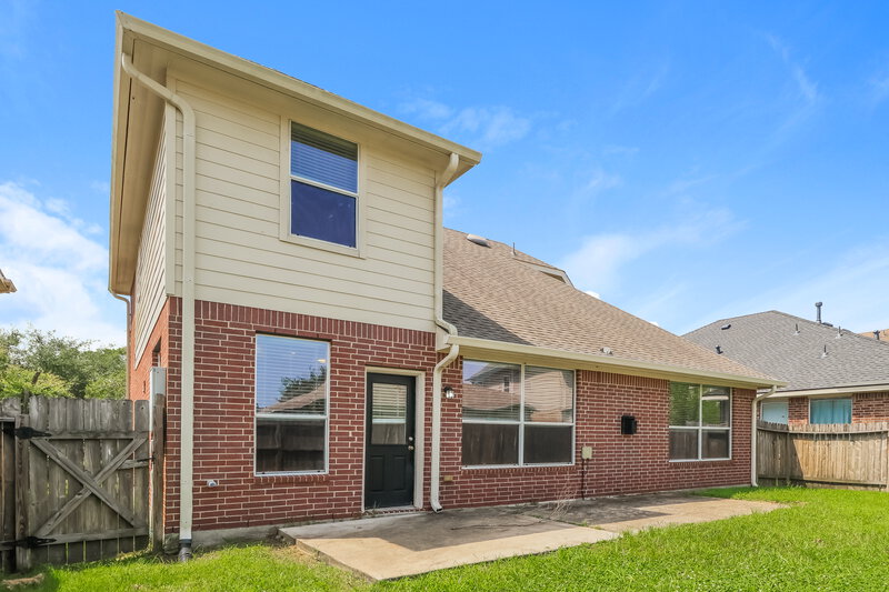 2,090/Mo, 4939 Forest Hurst Dr Spring, TX 77373 Rear View