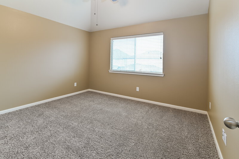 1,965/Mo, 13414 Southpoint Ln Houston, TX 77034 Bedroom View 2