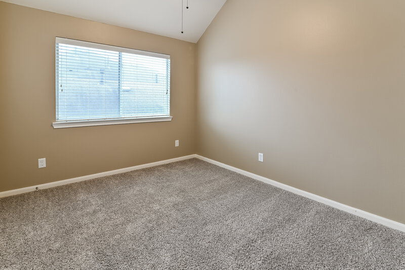 1,965/Mo, 13414 Southpoint Ln Houston, TX 77034 Bedroom View 3