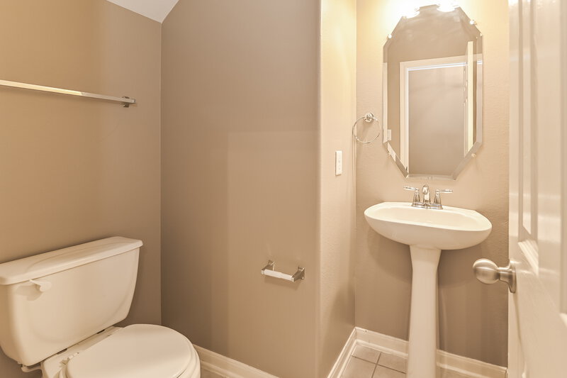 1,965/Mo, 13414 Southpoint Ln Houston, TX 77034 Powder Room View