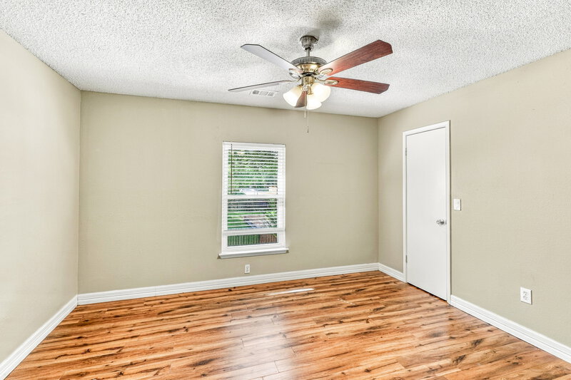 2,795/Mo, 4002 Ashwood Dr Pearland, TX 77584 Bedroom View 3