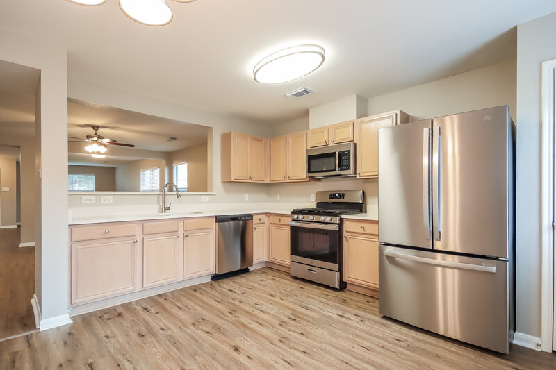 1,980/Mo, 21007 Harvest Terrace Ln Spring, TX 77379 Kitchen View 2