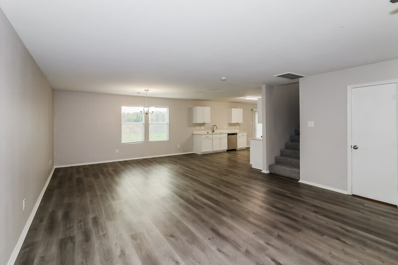 2,050/Mo, 5018 Oak Briar Ln Richmond, TX 77469 Living Room View