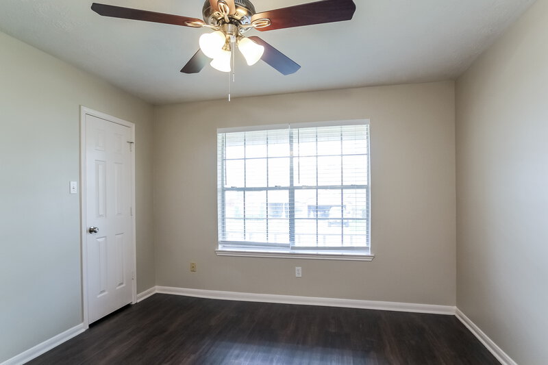 1,965/Mo, 279 Indian Falls S Montgomery, TX 77316 Bedroom View