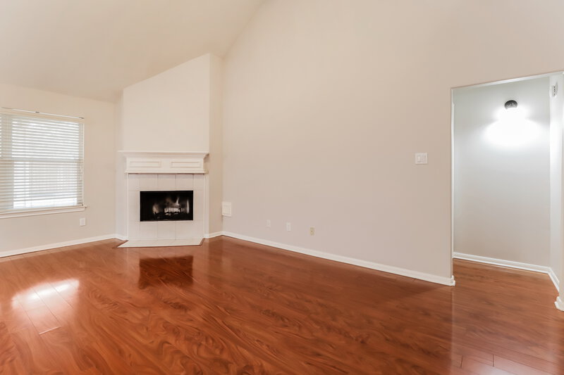 2,500/Mo, 3322 Candlepine Dr Spring, TX 77388 Living Room View 2