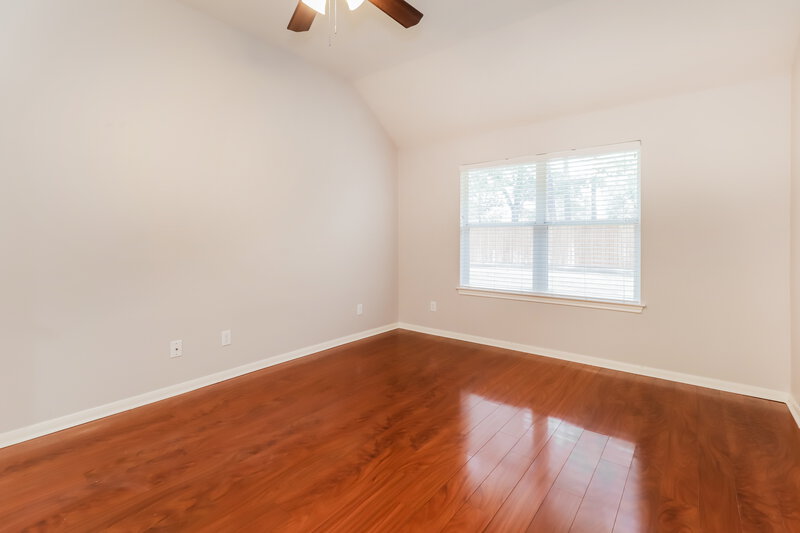2,500/Mo, 3322 Candlepine Dr Spring, TX 77388 Main Bedroom View 2