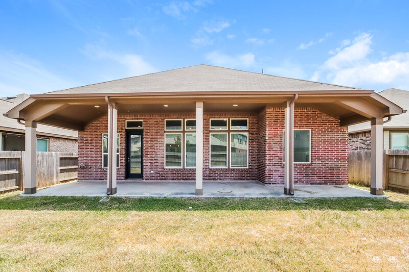 2,510/Mo, 5839 Rivergrove Park Dr Humble, TX 77346 Rear View