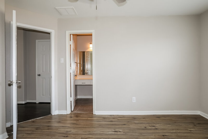1,790/Mo, 6522 Winter Mountain Ln Spring, TX 77379 Main Bedroom View
