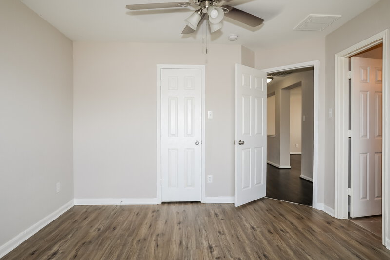 1,790/Mo, 6522 Winter Mountain Ln Spring, TX 77379 Main Bedroom View 2