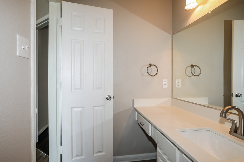 1,790/Mo, 6522 Winter Mountain Ln Spring, TX 77379 Bathroom View