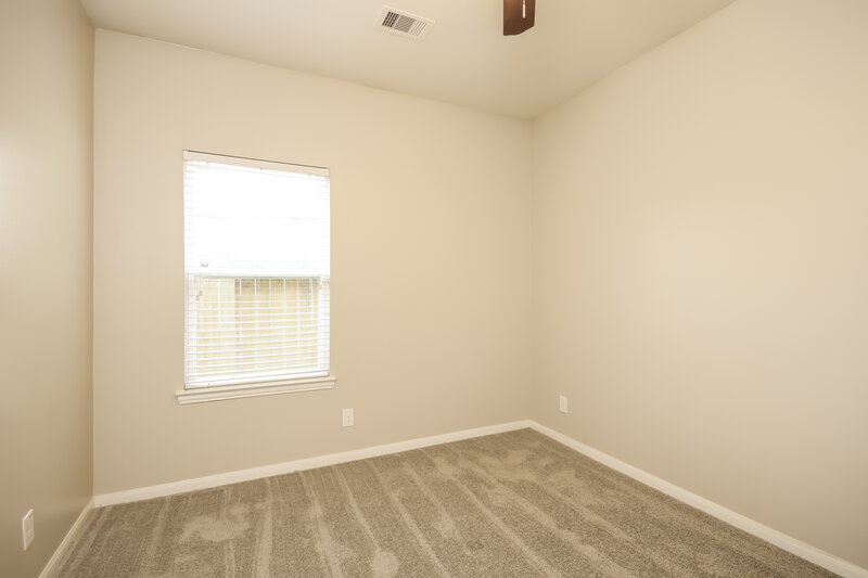 1,860/Mo, 138 Pequin Rd Crosby, TX 77532 Bedroom View