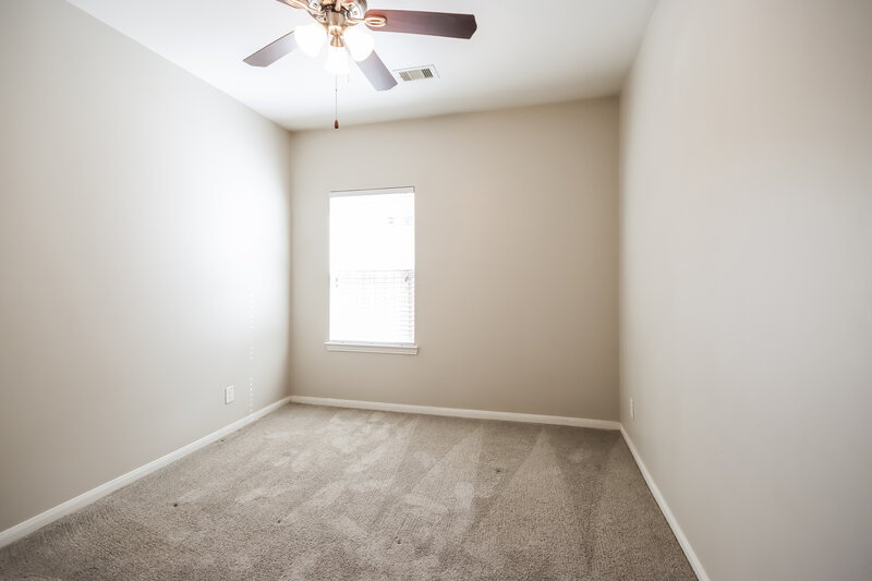 0/Mo, 138 Pequin Rd Crosby, TX 77532 Bedroom View