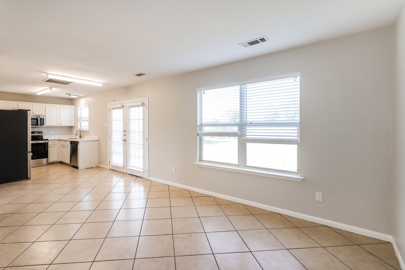 2,480/Mo, 5622 Coastal Way Houston, TX 77085 Living Room View