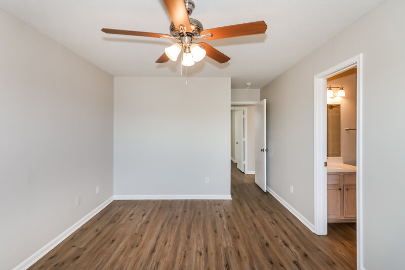 2,480/Mo, 5622 Coastal Way Houston, TX 77085 Main Bedroom View 2