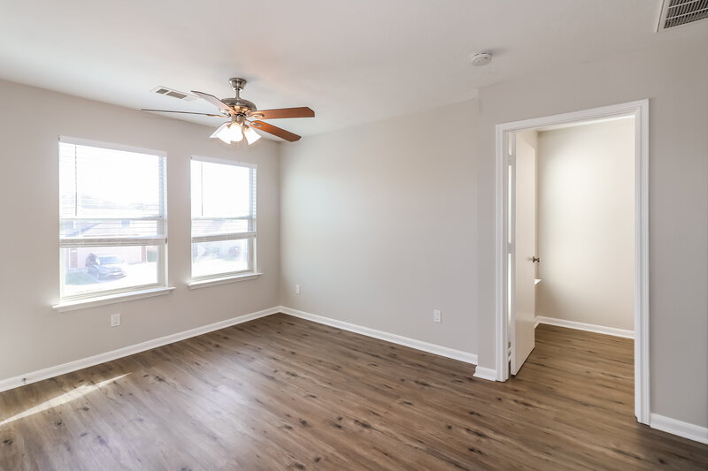2,480/Mo, 5622 Coastal Way Houston, TX 77085 Bedroom View