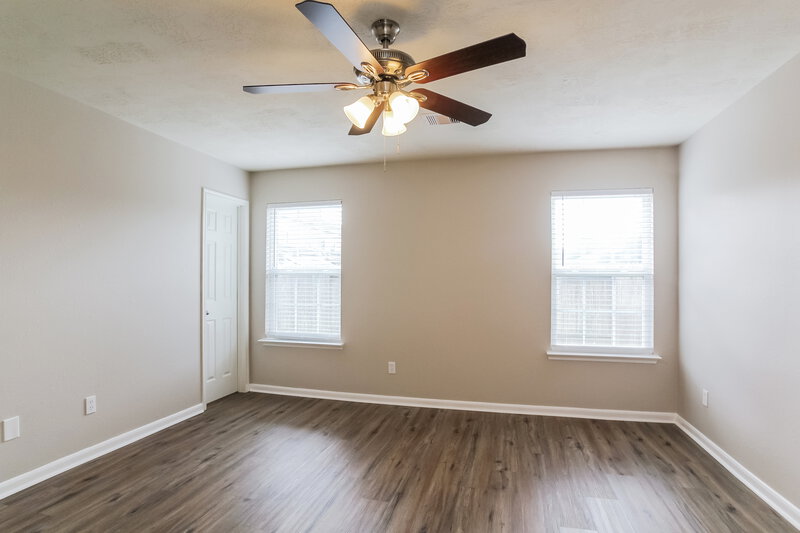 1,695/Mo, 8138 Sanders Glen Ln Humble, TX 77338 Main Bedroom View