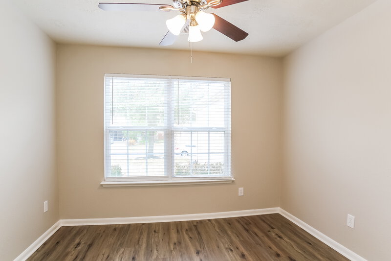 1,695/Mo, 8138 Sanders Glen Ln Humble, TX 77338 Bedroom View 3