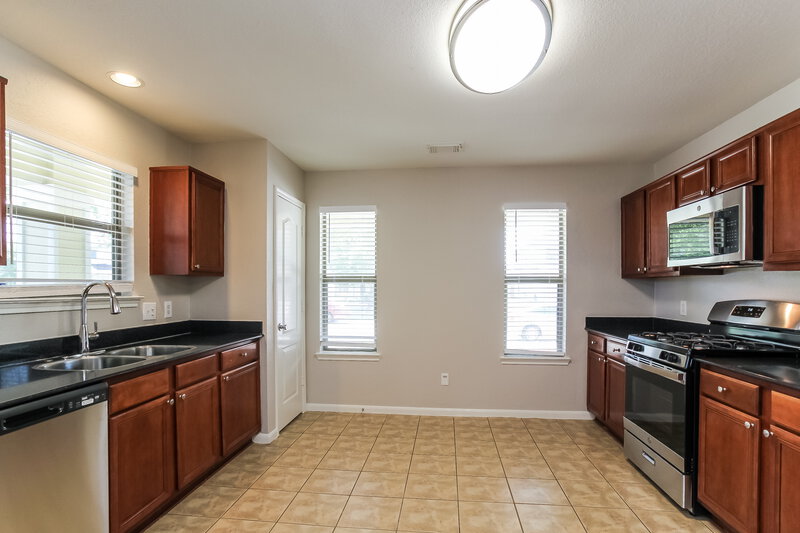 1,975/Mo, 6602 Winter Mountain Ln Spring, TX 77379 Kitchen View