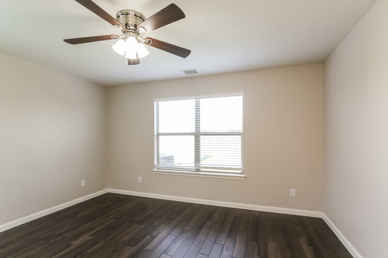 1,975/Mo, 6602 Winter Mountain Ln Spring, TX 77379 Main Bedroom View