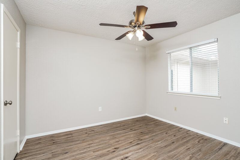 1,800/Mo, 3331 Boxelder Dr Houston, TX 77082 Main Bedroom View 2