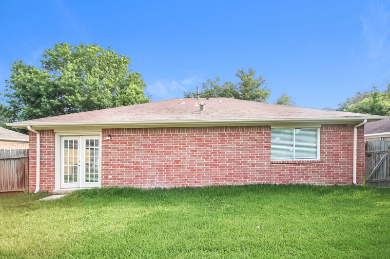1,885/Mo, 5341 Tallowwood Terrace Katy, TX 77493 Rear View