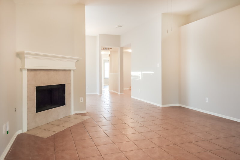 2,090/Mo, 6018 Settlers Village Dr Katy, TX 77449 Living Room View 2