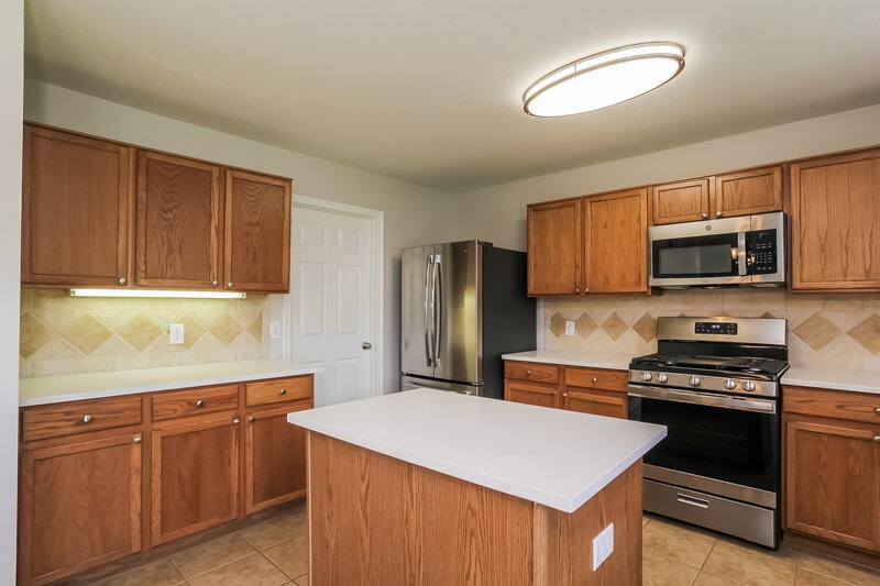 2,250/Mo, 4742 Markham Woods Ct Houston, TX 77345 Kitchen View