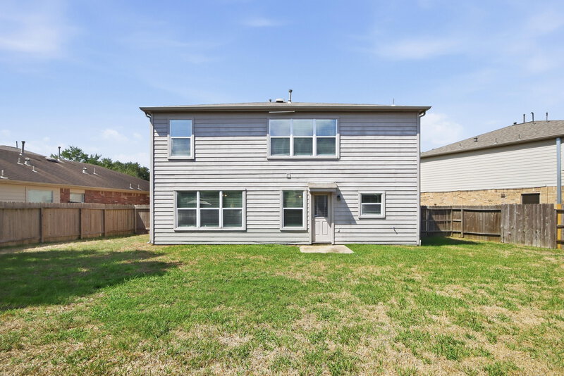 1,825/Mo, 4742 Markham Woods Ct Houston, TX 77345 Rear View