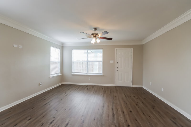 2,160/Mo, 8102 Villandry Ln Humble, TX 77338 Main Bedroom View 2