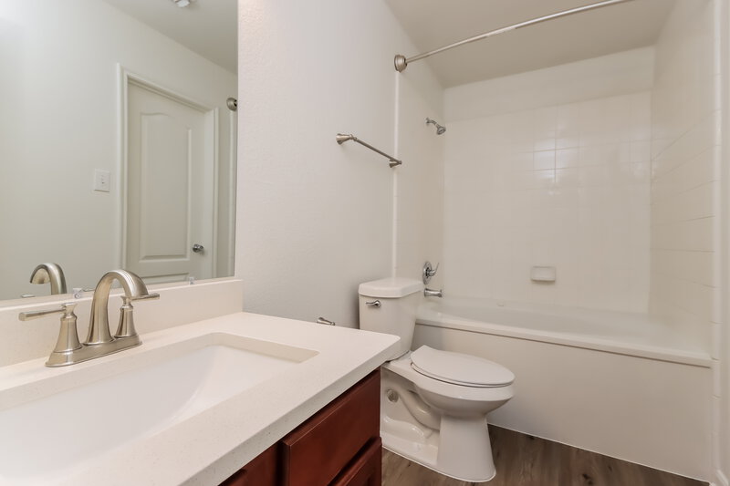2,160/Mo, 8102 Villandry Ln Humble, TX 77338 Bathroom View