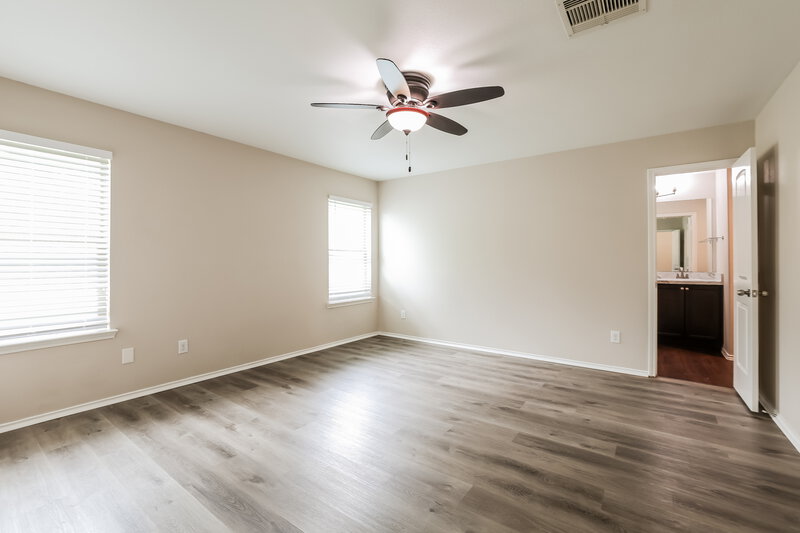 2,155/Mo, 20335 Louetta Reach Dr Spring, TX 77388 Main Bedroom View