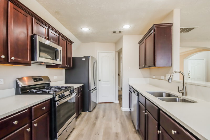 2,145/Mo, 2827 Dustin Pl Ct Humble, TX 77396 Kitchen View