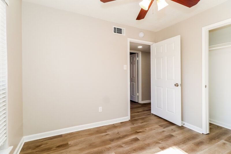 2,120/Mo, 15007 Tayport Ln Channelview, TX 77530 Bedroom View 2